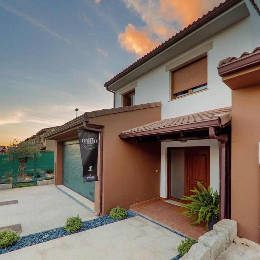 Yuhom, Casas Con Alma, Xacedos 1 *